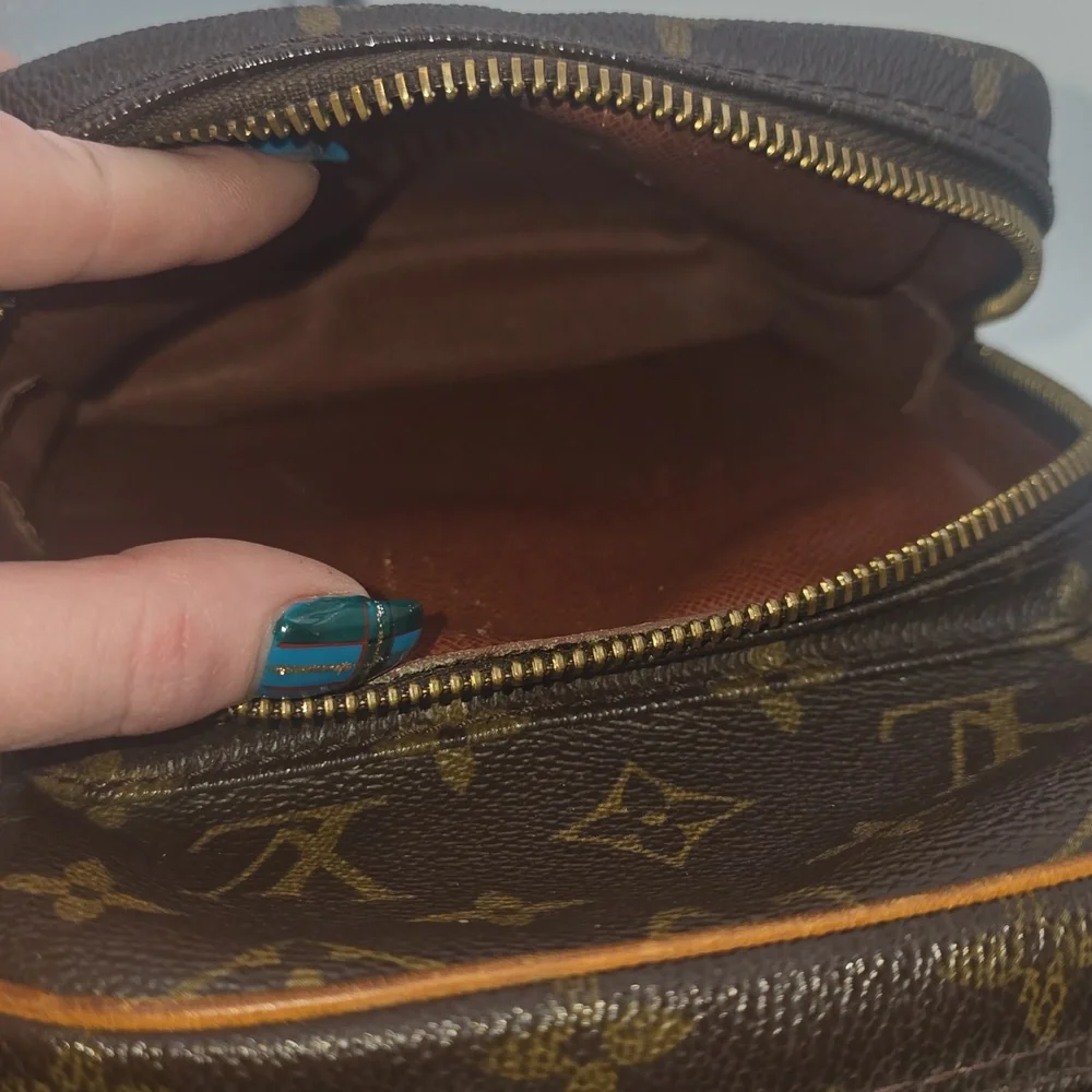Louis Vuitton Brown Monogram Canvas Crossbody Bag with Tan Trim comes with COA